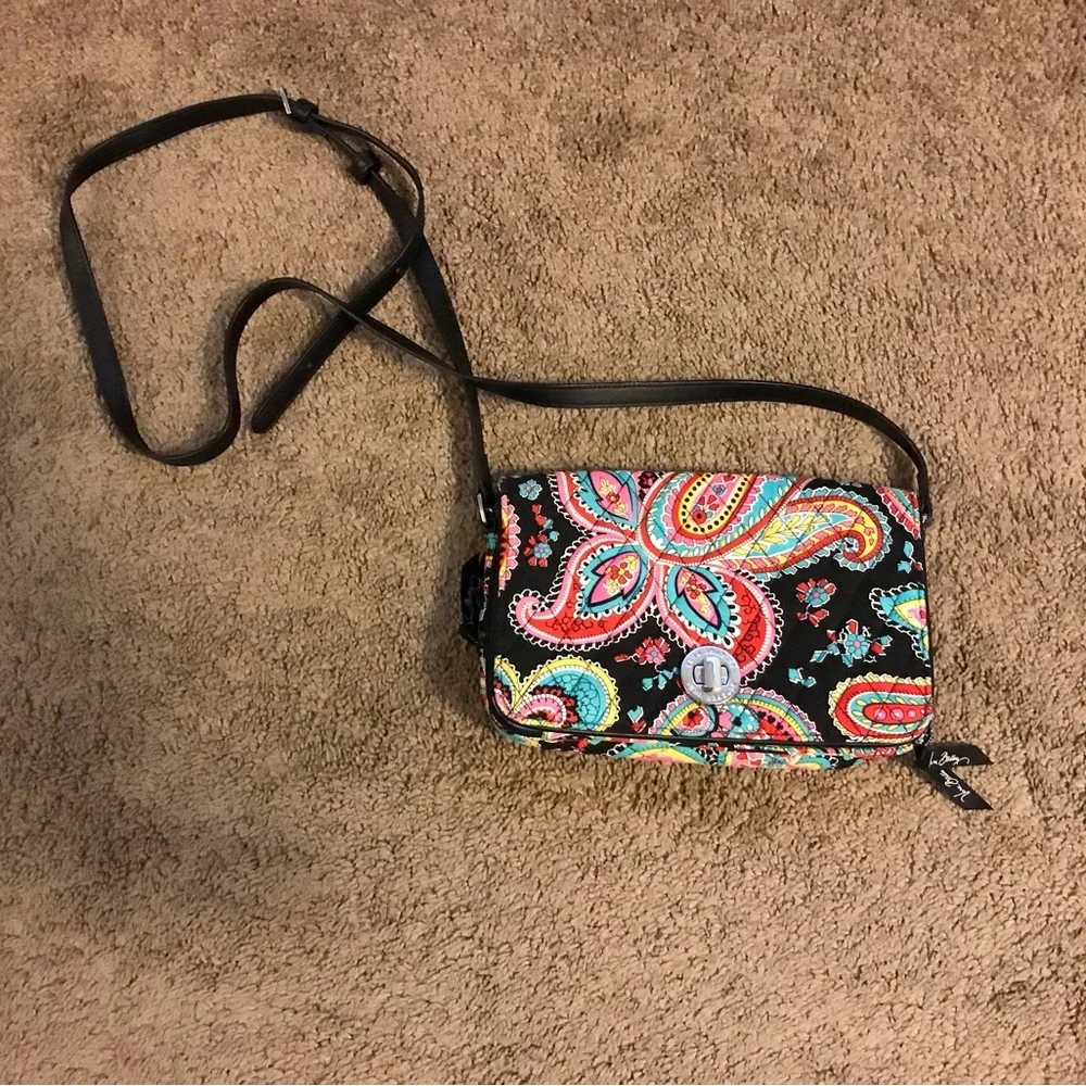 NWOT Vera Bradley Multicolor Paisley Crossbody bag turn lock